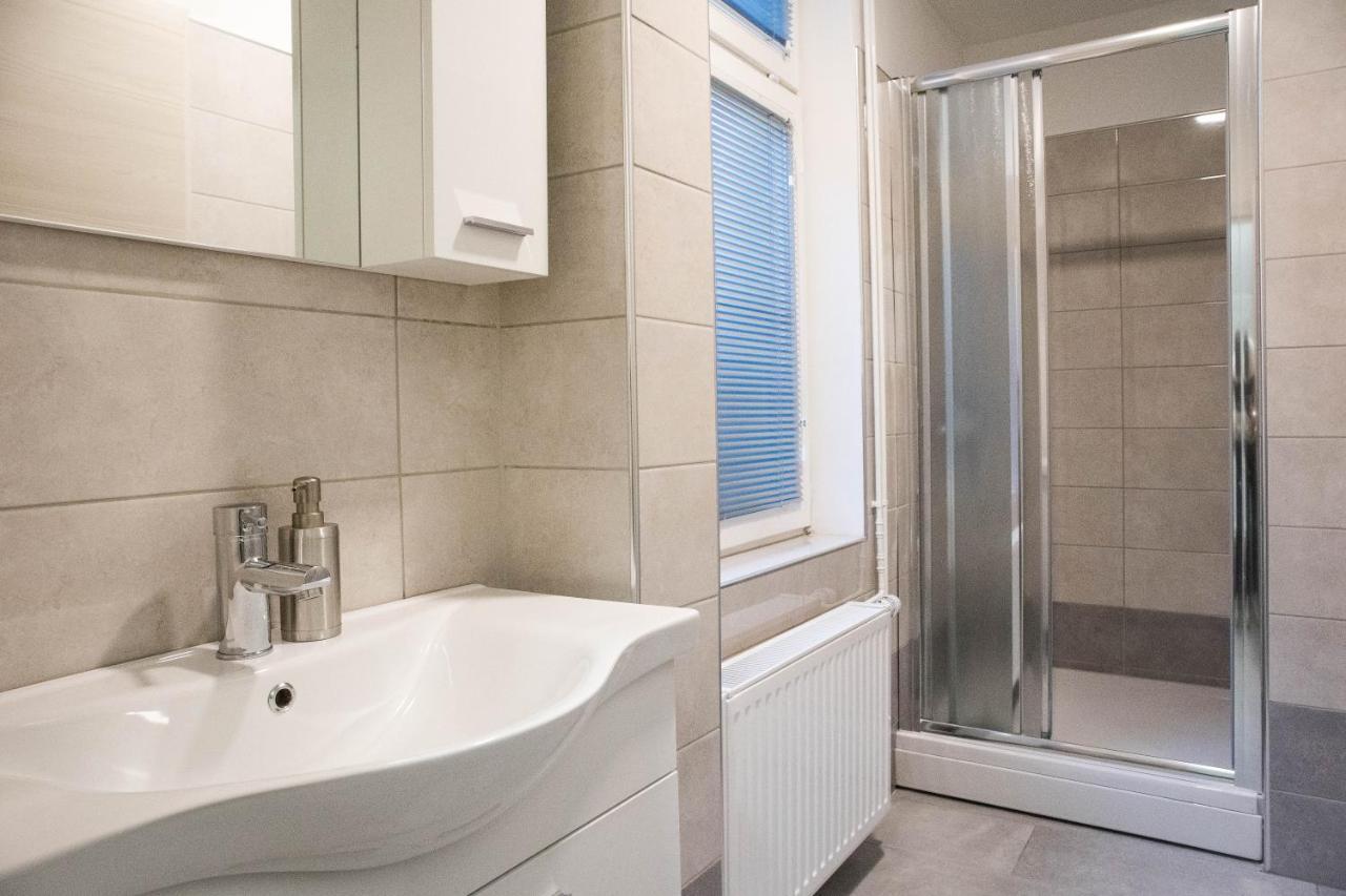 Jantar Apartmaji
