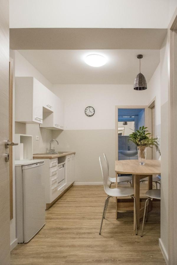 Jantar Apartmaji *
